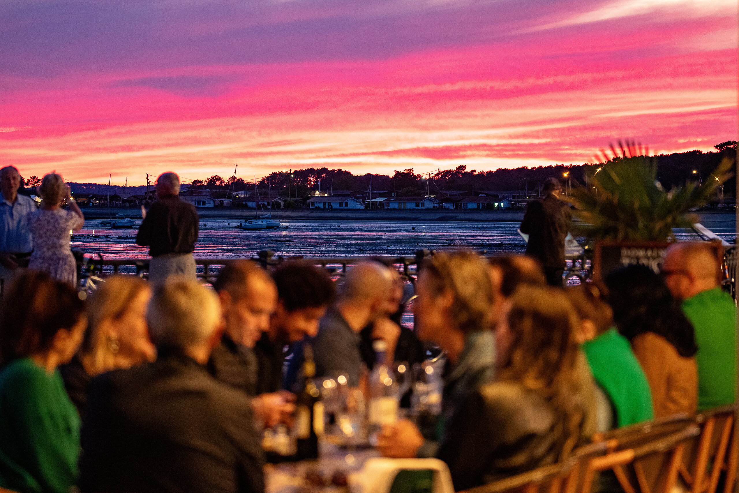 coucher-de-soleil-restaurant-vue-mer-cuisine